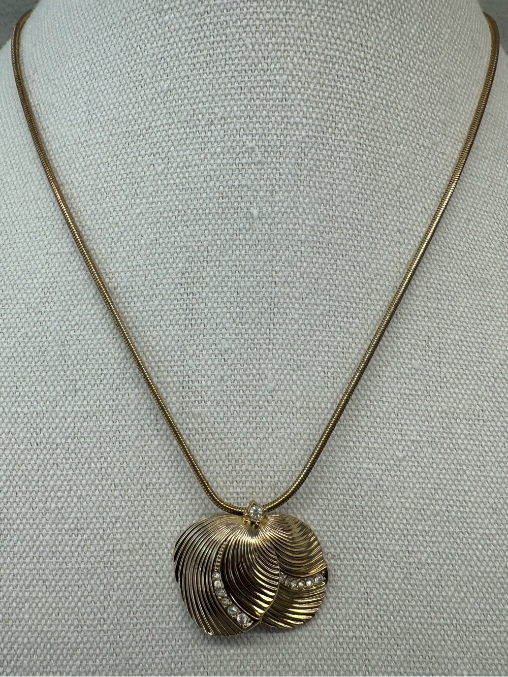Rare Dior Vintage Double Seashell Necklace